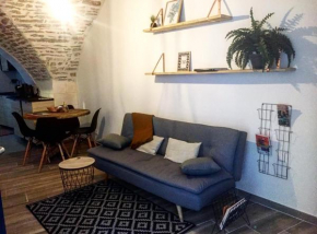 STUDIO TOUT ÉQUIPÉ
